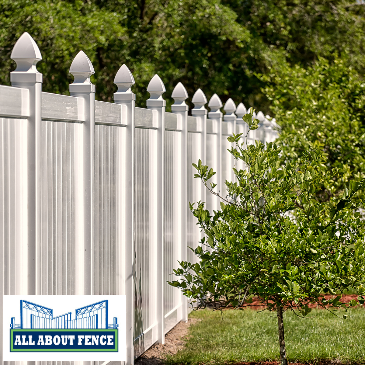 Need Vinyl Fence Installation Or Repair? Call For An Estimate!