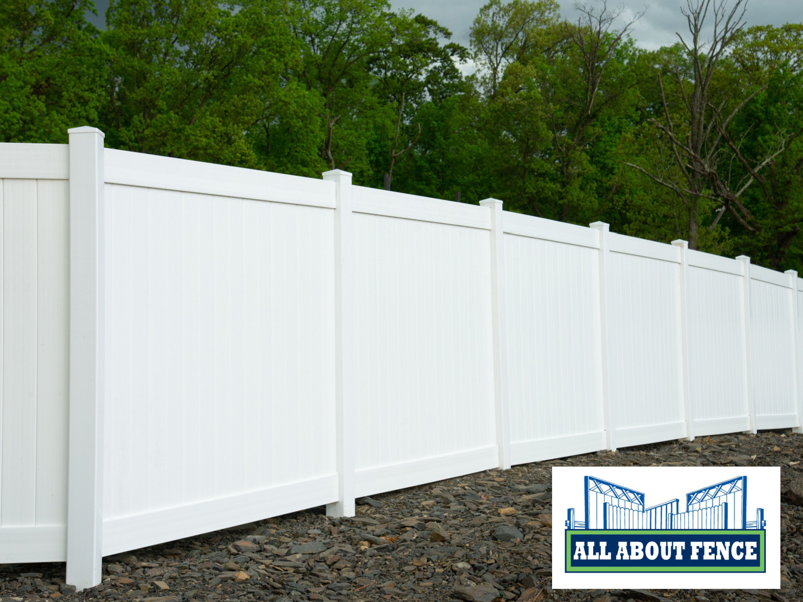 Add Vinyl Fencing to Your Duvall Property with Our Expert Touch
